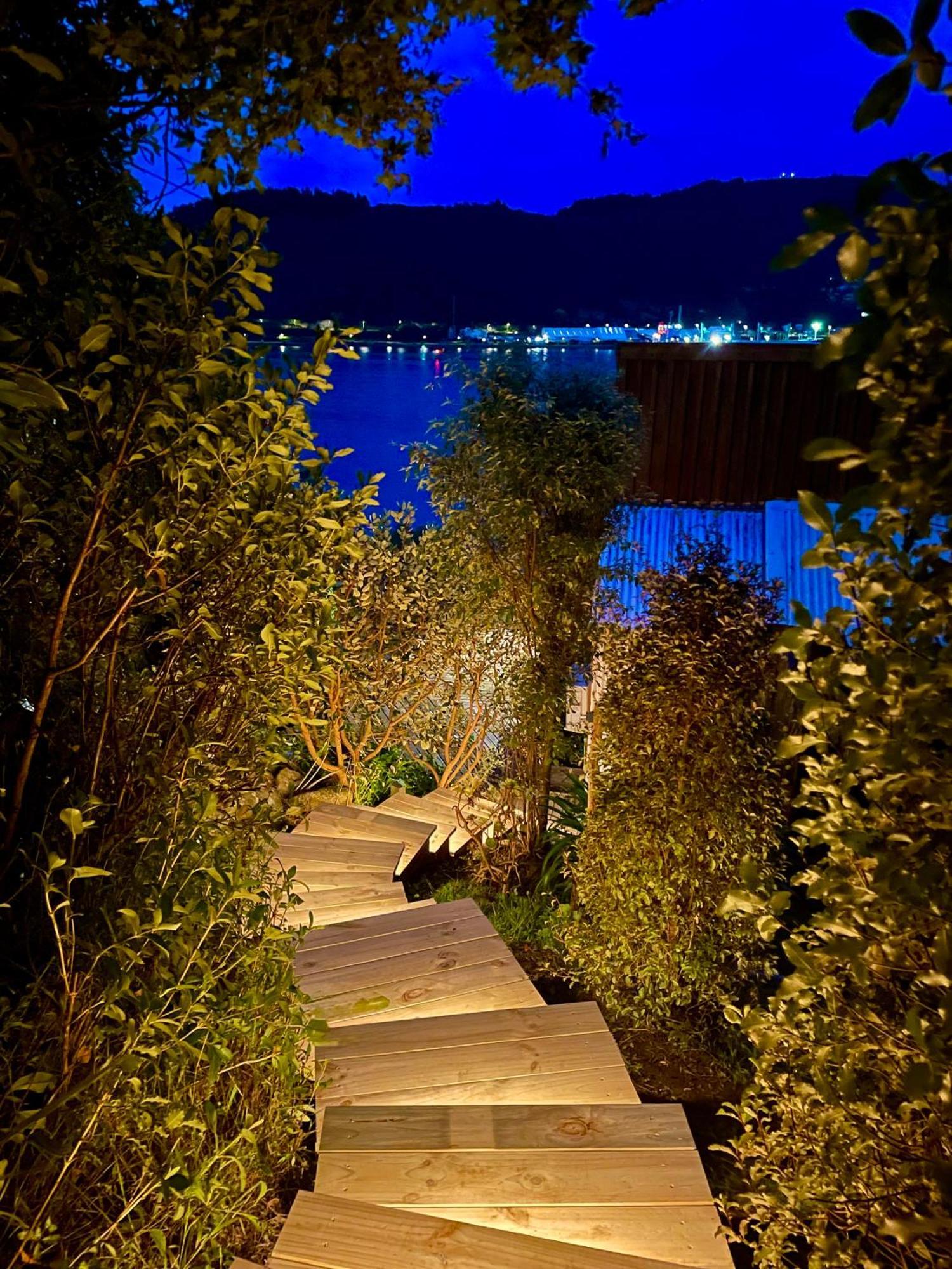 The Cove Cabin - Your Quiet Escape Dunedin Exterior photo